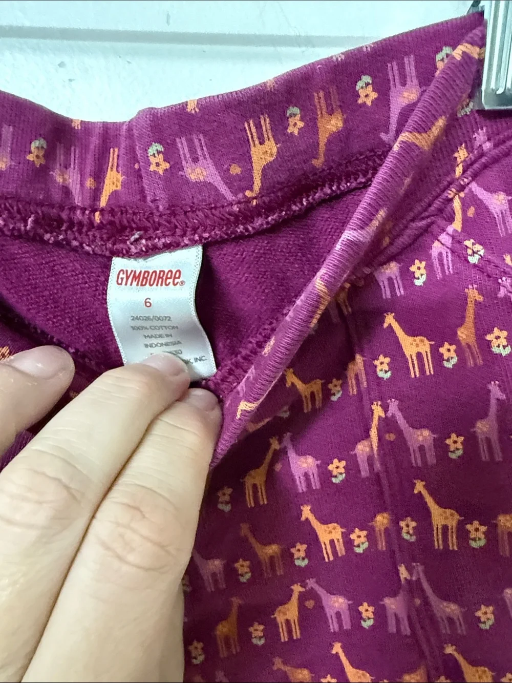 Gymboree Purple Knit Shorts with Yellow Giraffe Print